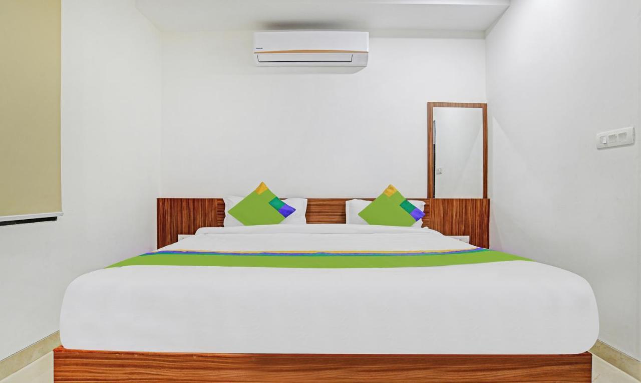 Treebo Shivaay Hotel 3*